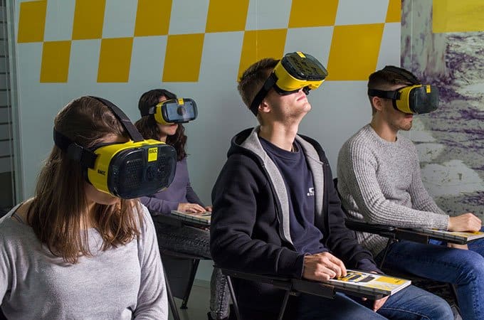 realitat virtual en autoescoles