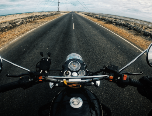 5 rutes per viatjar amb moto a l’estiu