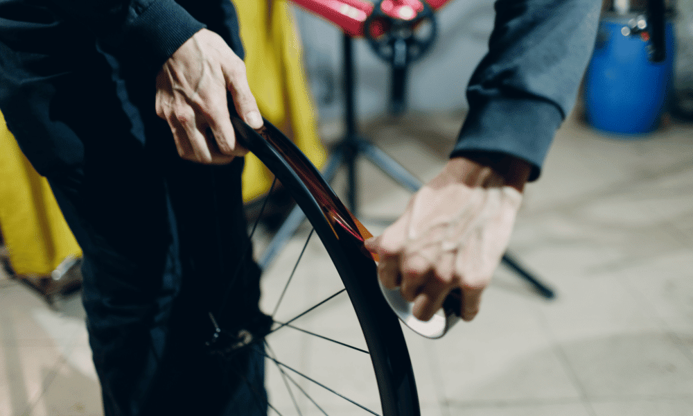 Tubeless Tubeless