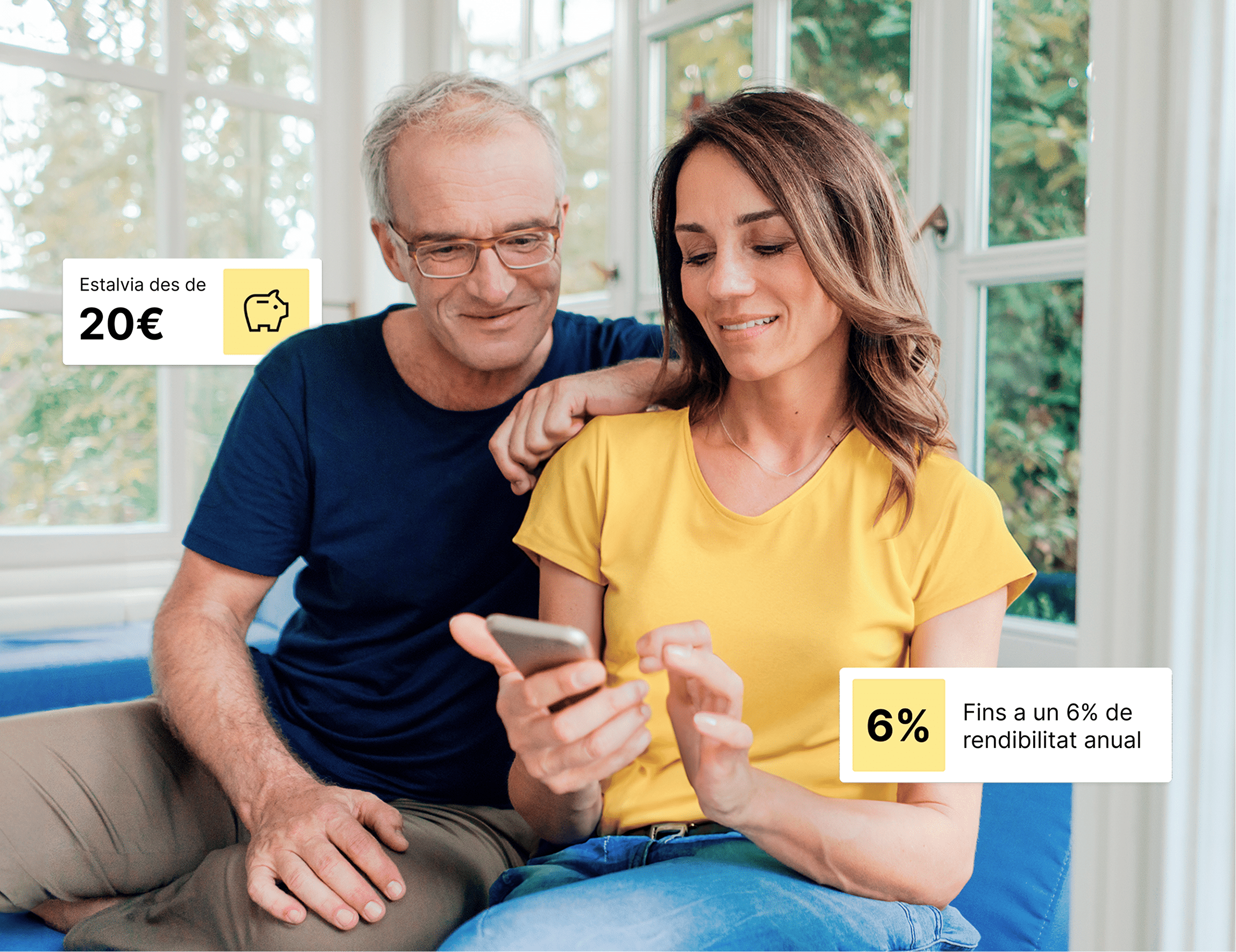 Parella adulta revisant la seva inversio al mobil Parella adulta revisant la seva inversio al mobil